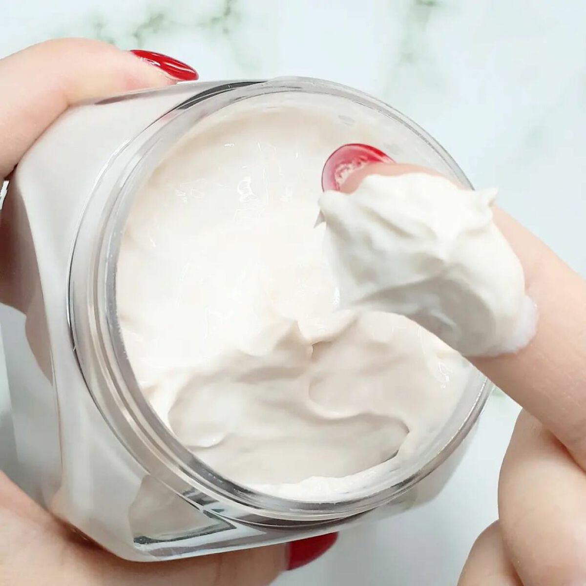 ホイップトボディクリーム アンバーバニラ/ローラ メルシエ/ボディクリームを使ったクチコミ（3枚目）