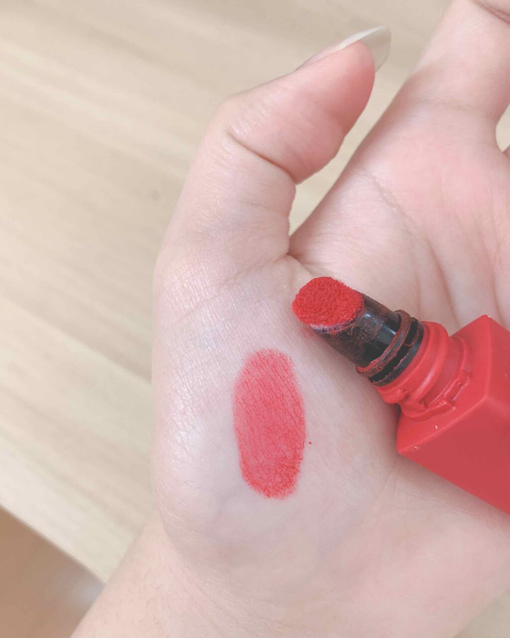 ルージュ アリュール リクィッド パウダー 956 アンヴァンシーヴル