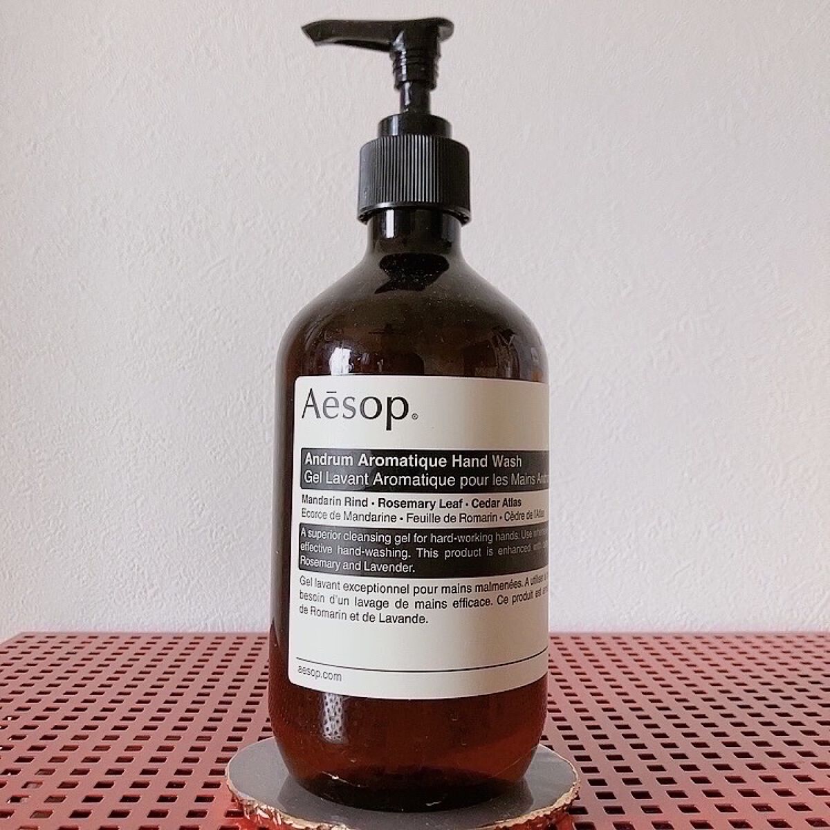 アンドラム アロマティック ハンドウォッシュ/Aesop/ハンドソープを使ったクチコミ（2枚目）