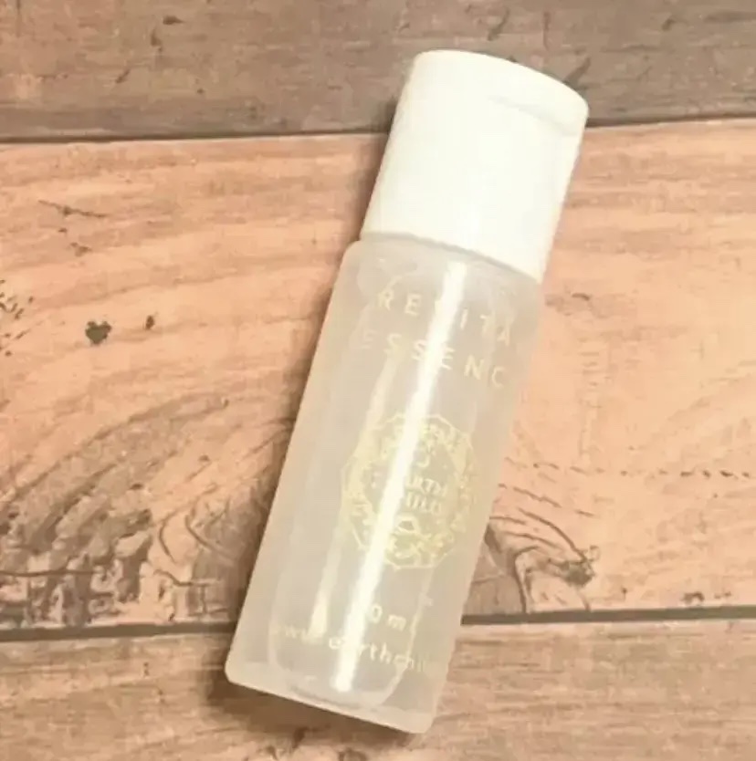 リバイタル エッセンス/EARTHCHILD/美容液を使ったクチコミ（1枚目）