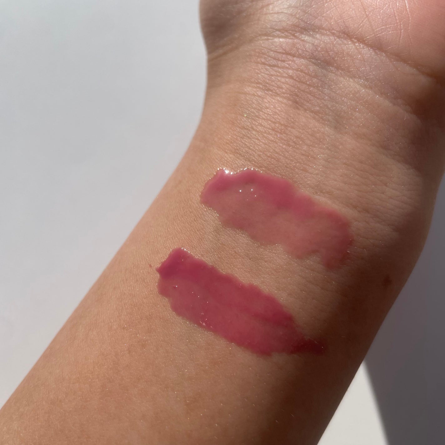 グラスティングカラーグロス/rom&nd/リップグロスを使ったクチコミ(2枚目)