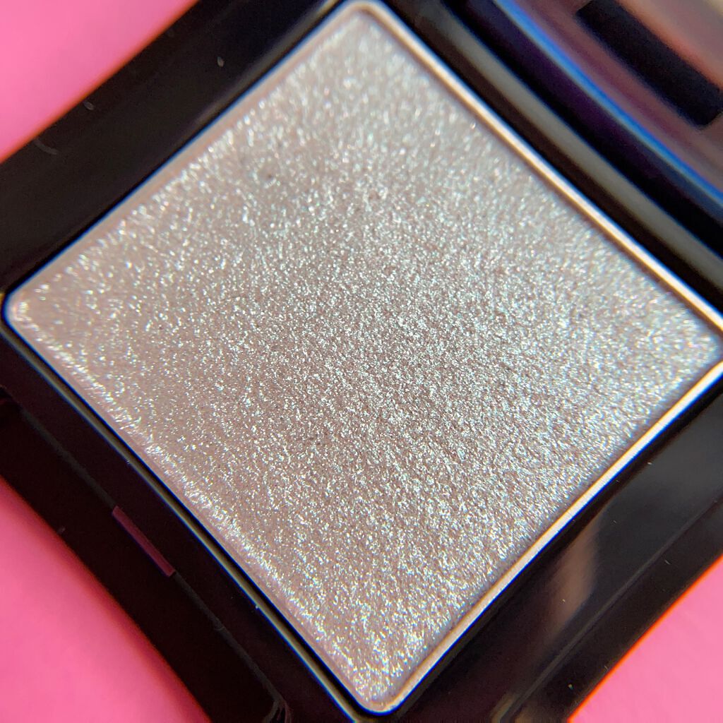 シャドーカスタマイズ/MAJOLICA MAJORCA/単色アイシャドウを使ったクチコミ(5枚目)