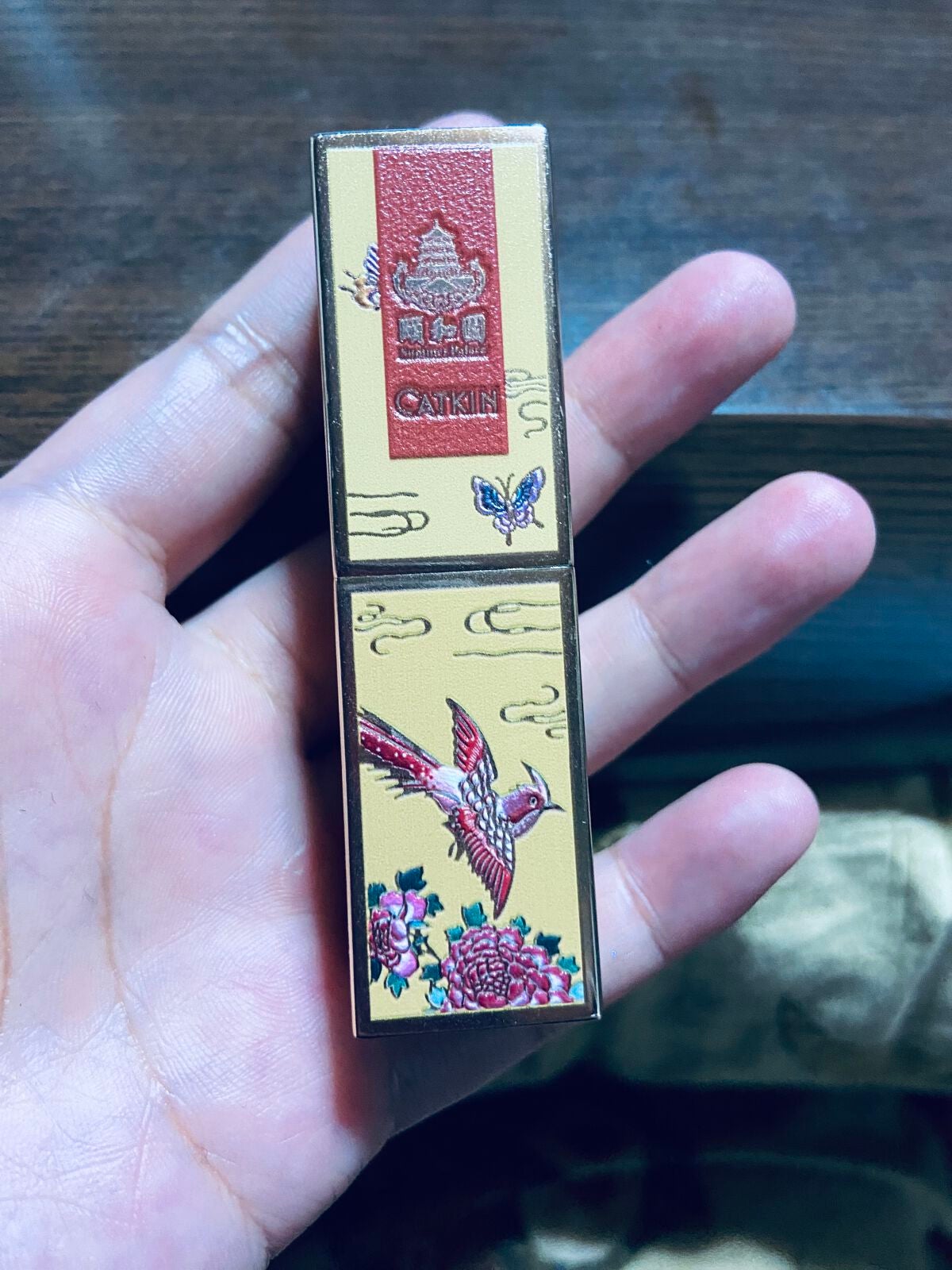 頤和園 コラボ 彫刻口紅/CATKIN/口紅を使ったクチコミ(1枚目)