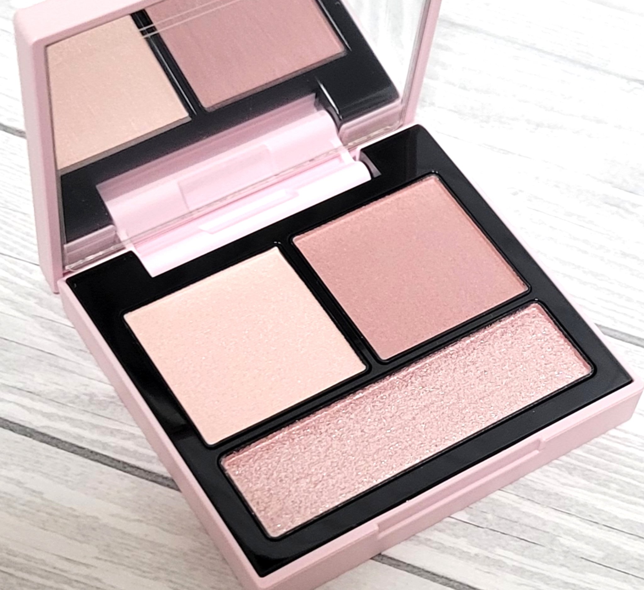 テイラード カラー アイズ/SNIDEL BEAUTY/アイシャドウパレットを使ったクチコミ（2枚目）