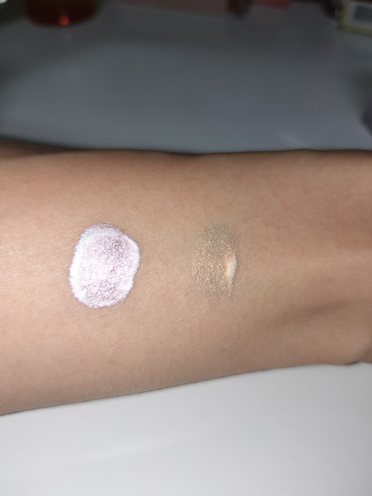 Chroma-Glow Bloom リキッドハイライター/SHEGLAM/リキッドハイライトを使ったクチコミ（2枚目）
