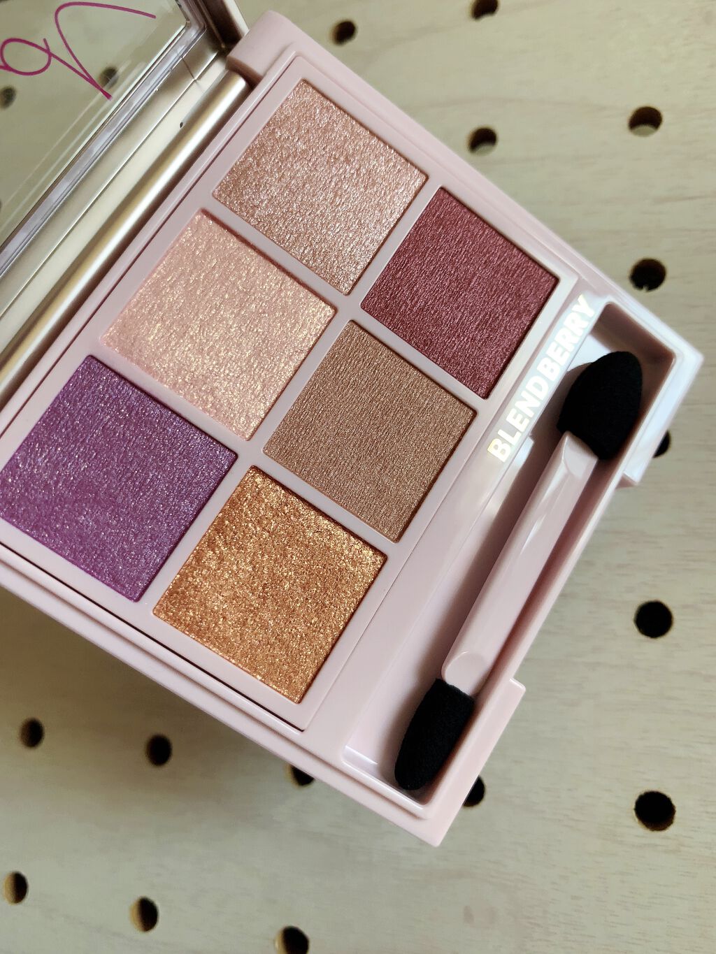 オーラクリエイション/BLEND BERRY/アイシャドウパレットを使ったクチコミ（2枚目）