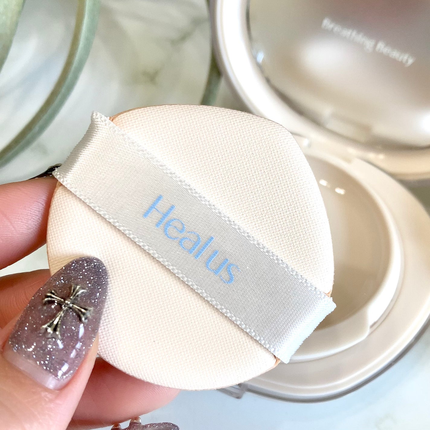 ブリージンググロークッション/Healus/クッションファンデーションを使ったクチコミ(5枚目)