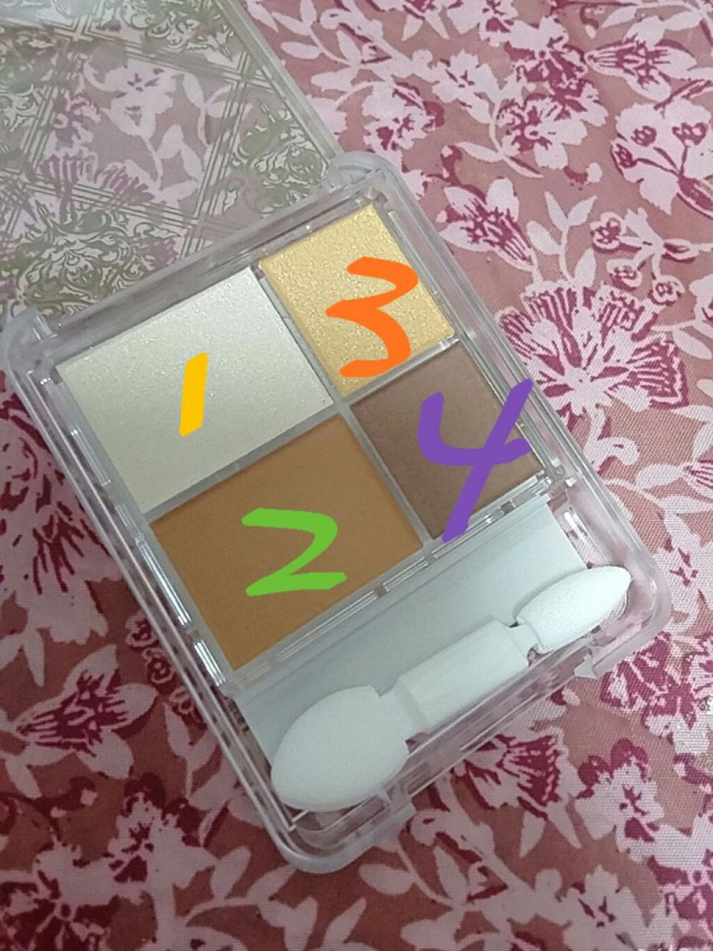 グラデーション アイシャドウ/ちふれ/アイシャドウパレットを使ったクチコミ（2枚目）