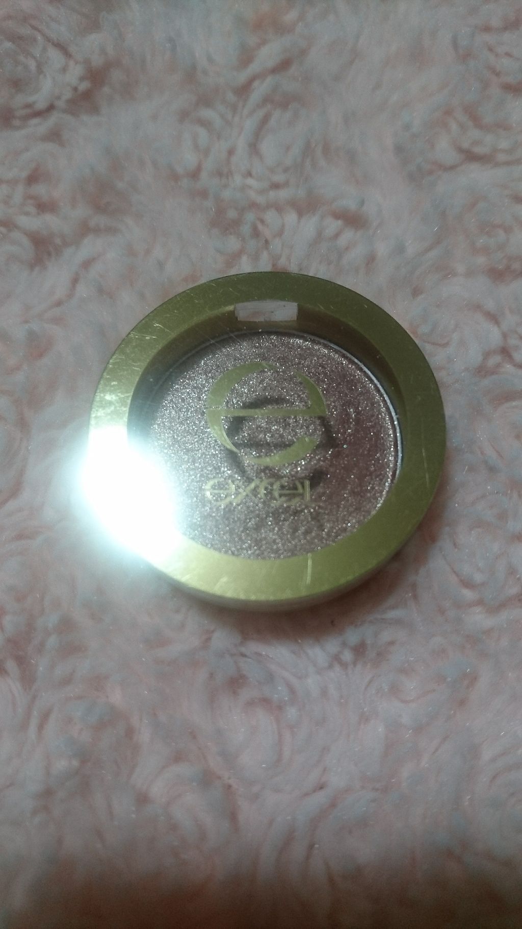 シャイニーシャドウ N/excel/単色アイシャドウを使ったクチコミ（1枚目）