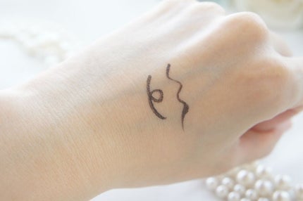 スキルレスライナー/LUMIURGLAS/リキッドアイライナーを使ったクチコミ(3枚目)