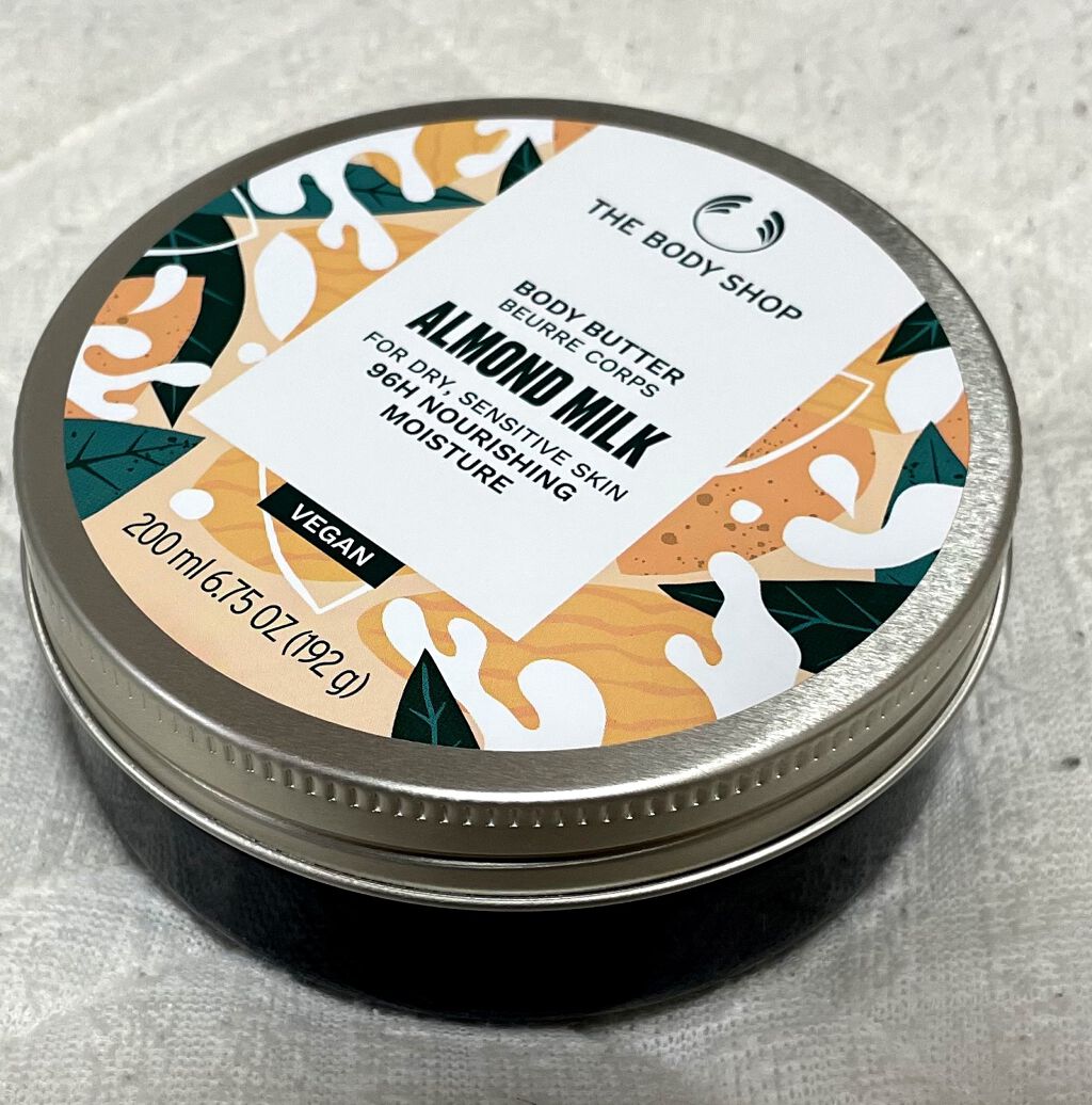 ボディバター アーモンドミルク/THE BODY SHOP/ボディクリームを使ったクチコミ(3枚目)