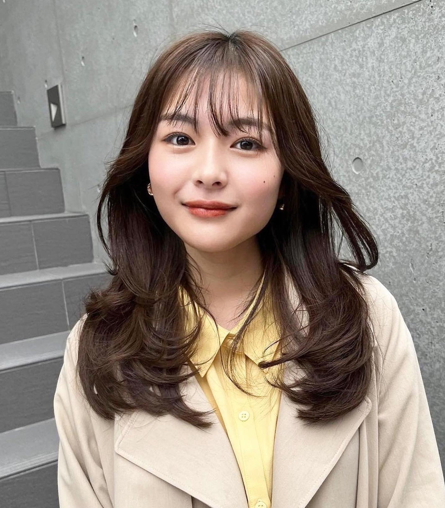 HARUNA on LIPS 「おしゃれなナチュラルヘア✨.韓国っぽく🌟たっぷりレイヤーで簡単..」(1枚目)