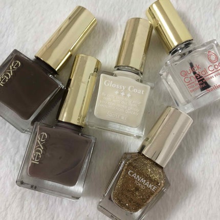 カラフルネイルズ/キャンメイク/マニキュアを使ったクチコミ(2枚目)