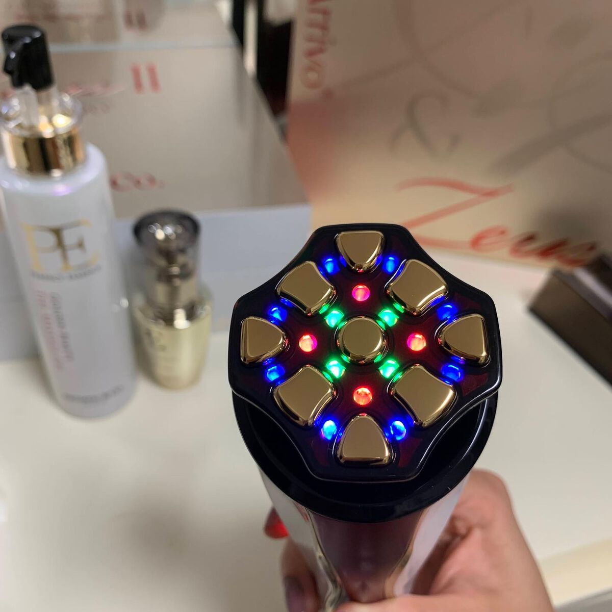 Dr.Arrivo ZeusII/ARTISTIC&CO./美顔器・マッサージを使ったクチコミ(3枚目)