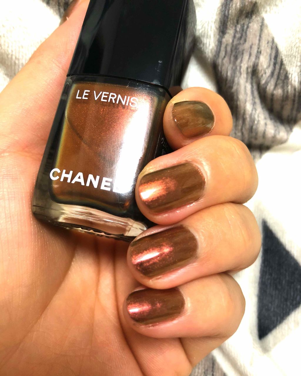 ヴェルニ ロング トゥニュ/CHANEL/マニキュアを使ったクチコミ（2枚目）