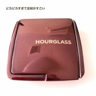 Hourglass Ambient Lighting Powder LUMINOUS LIGHT /HOURGLASS/プレストパウダーを使ったクチコミ（2枚目）