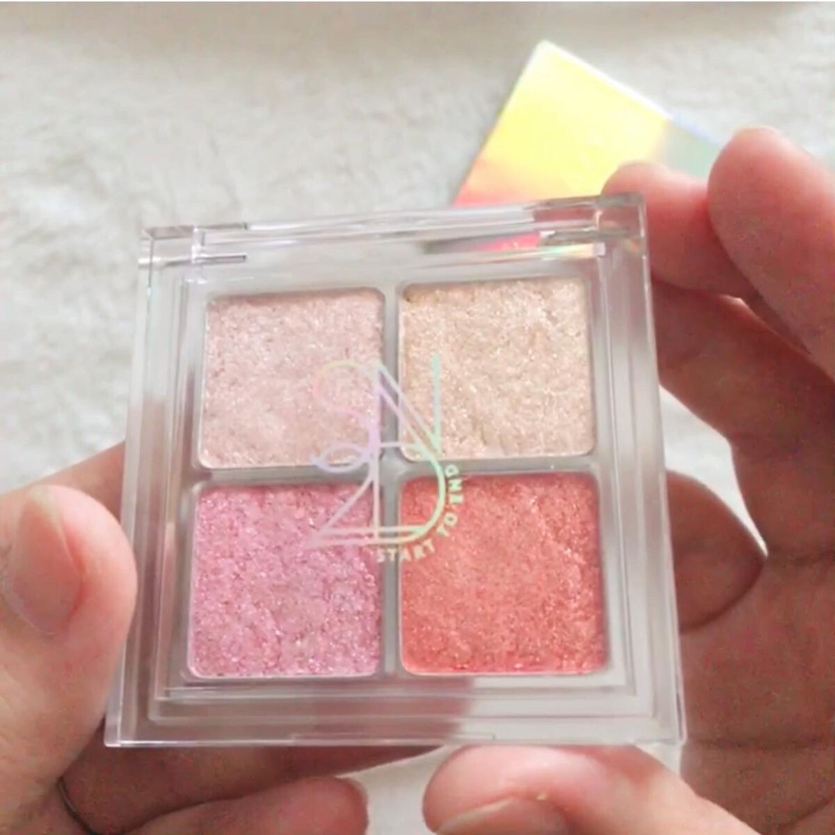 インフィニティフラターグリッター 1 オーロラ/S2ND/マルチパレットを使ったクチコミ（3枚目）