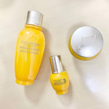 L'OCCITANE イモーテル ディヴァインクリームのクチコミ「#ロクシタン#L'Occitane#愛用コスメ

#スキンケア#保湿#美容#コスメ#美肌#美白.....」（1枚目）