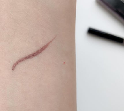 コンシャスライナーカラー/KATE/リキッドアイライナーを使ったクチコミ(4枚目)