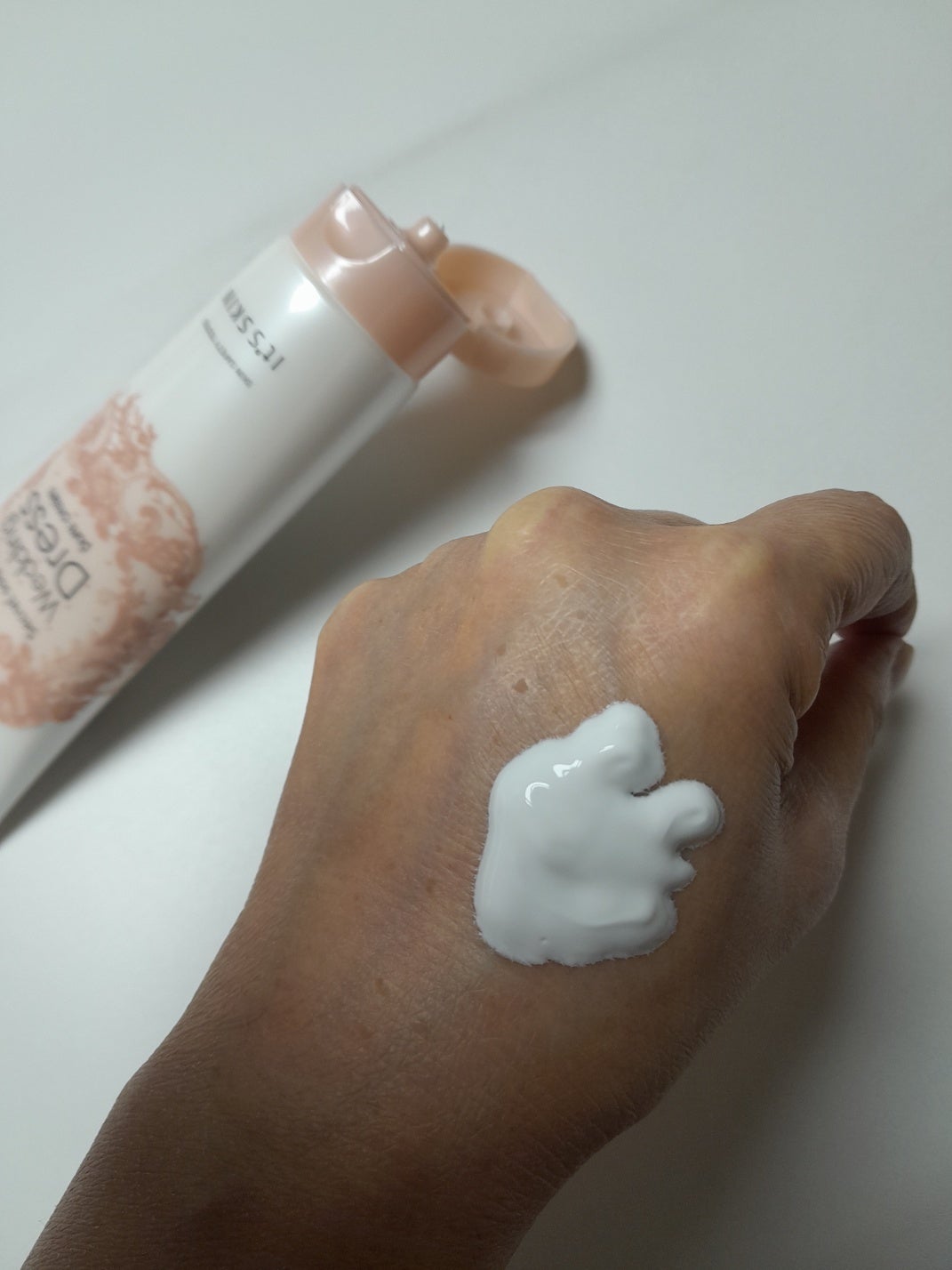 シークレットソルーションウェディングドレスピュアクリーム/It's skin/フェイスクリームを使ったクチコミ(2枚目)