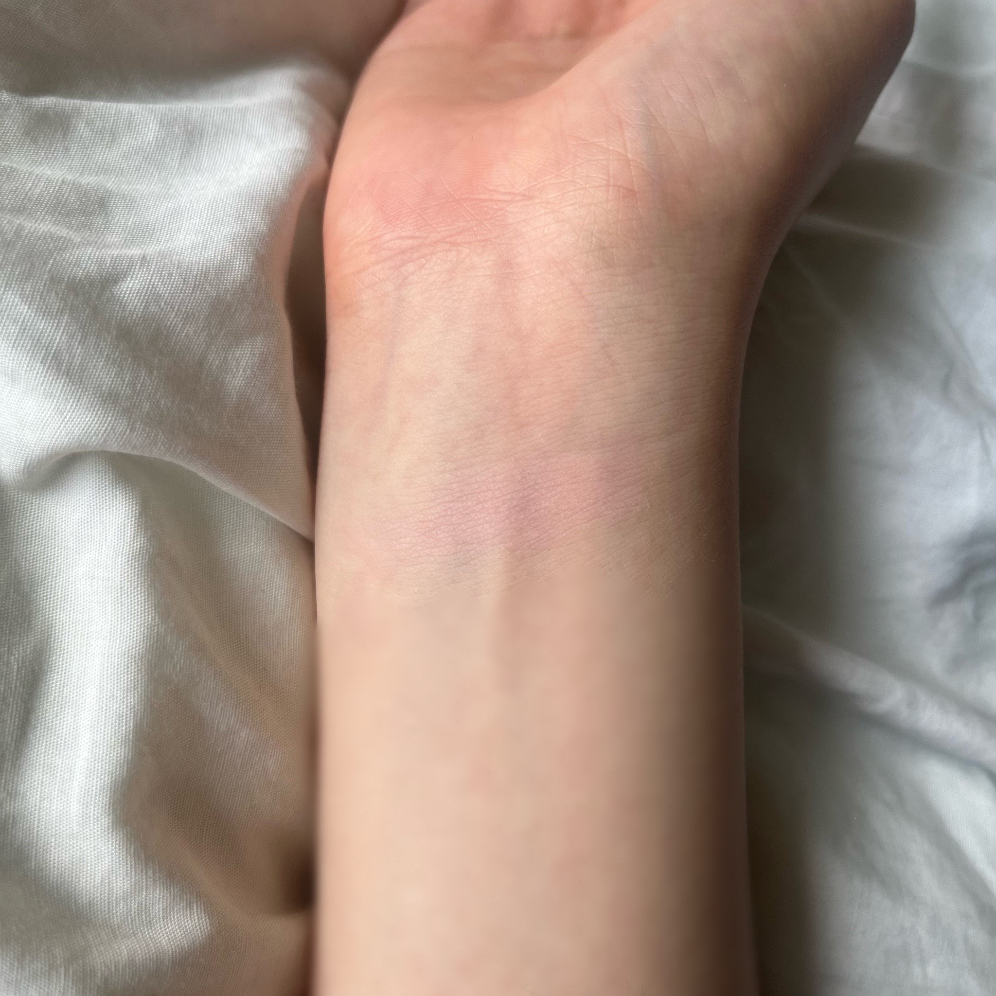 フラッターブラッシャー 10 ヘブンピンク/mude./パウダーチークを使ったクチコミ（3枚目）