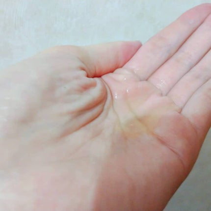 ナチュラルアイランド カレンデュラのいたわりヘアオイルのクチコミ「他のものを購入したときに、
サンプルとして一回分プレゼントでいただきました。
いい香りなんで.....」(2枚目)