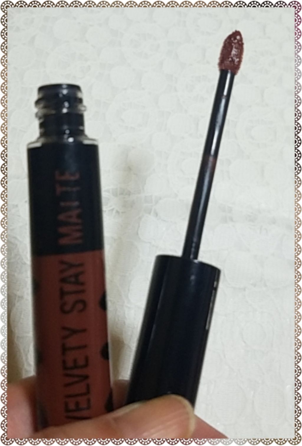 ベルベティ ステイ マット/リンメル ロンドン/口紅を使ったクチコミ(1枚目)