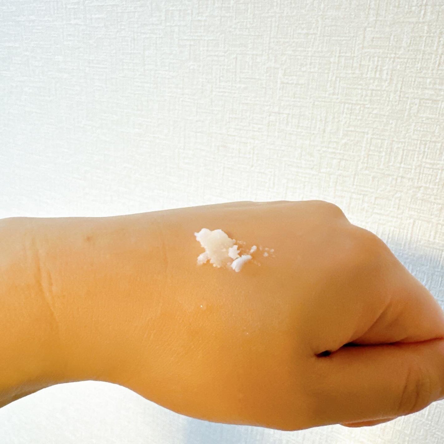 オーシャントリコ ヘアスタイリング バーム ライトブルー/OCEAN TRICO/ヘアバームを使ったクチコミ(3枚目)