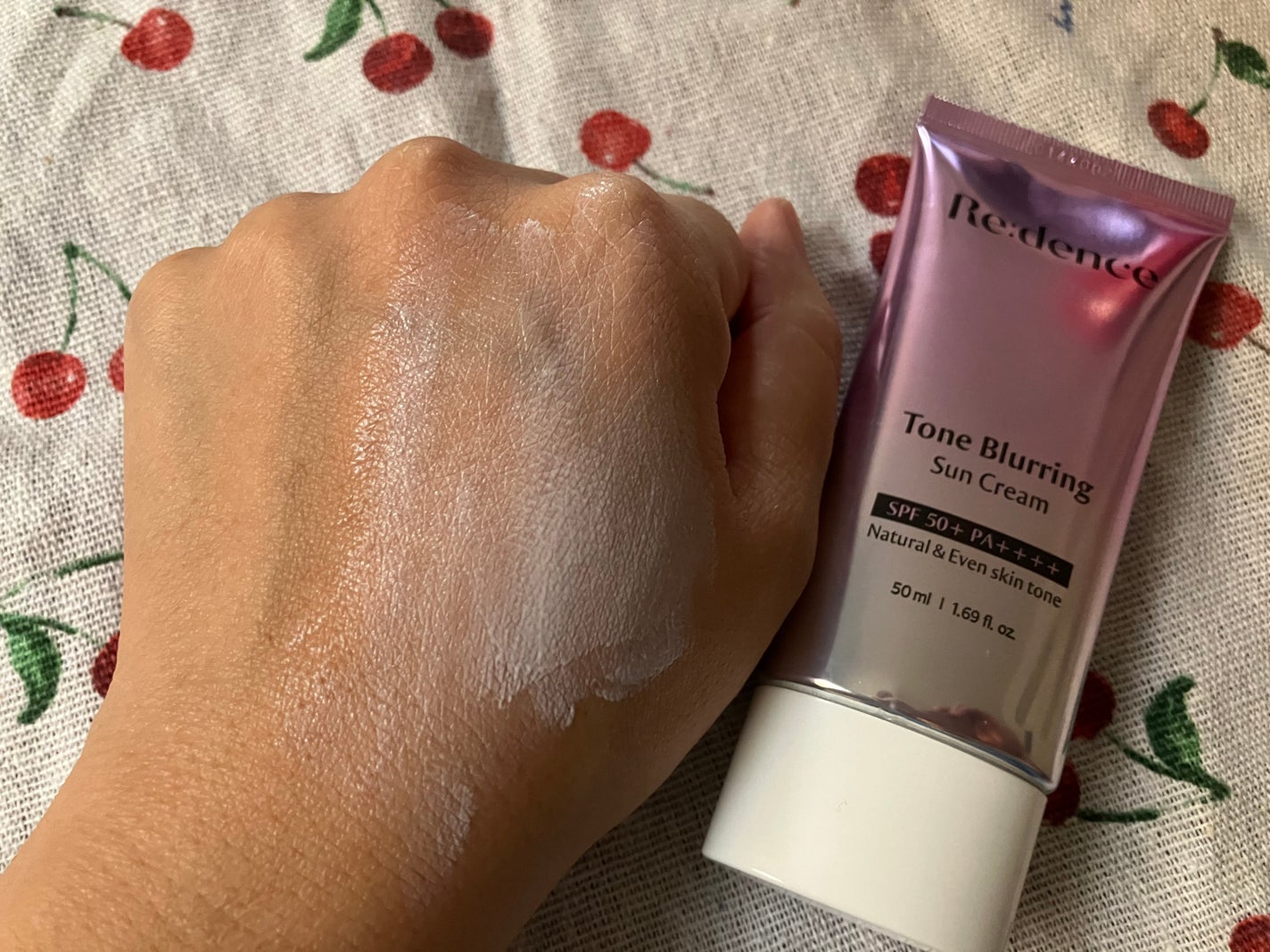 トーンブラーリング日焼け止め/redence/日焼け止めクリームを使ったクチコミ(5枚目)