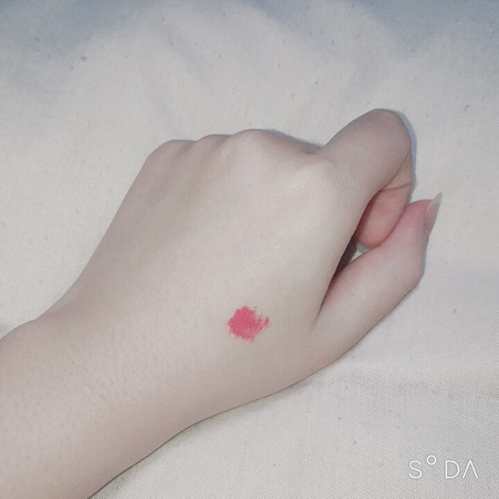 DAISO カンコレ マスカラのクチコミ「‹ DAISOカラーマスカラ ›

1枚目 目じり側に少し付けてます！！！ 見えますかね、、？.....」（3枚目）