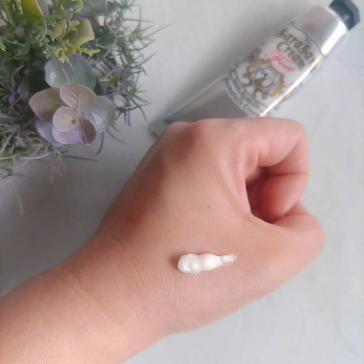 薬用足指さらさらクリーム/デオナチュレ/デオドラント・制汗剤を使ったクチコミ(2枚目)