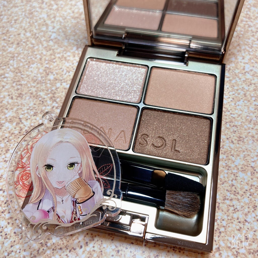 スキンモデリングアイズ/LUNASOL/アイシャドウパレットを使ったクチコミ(2枚目)