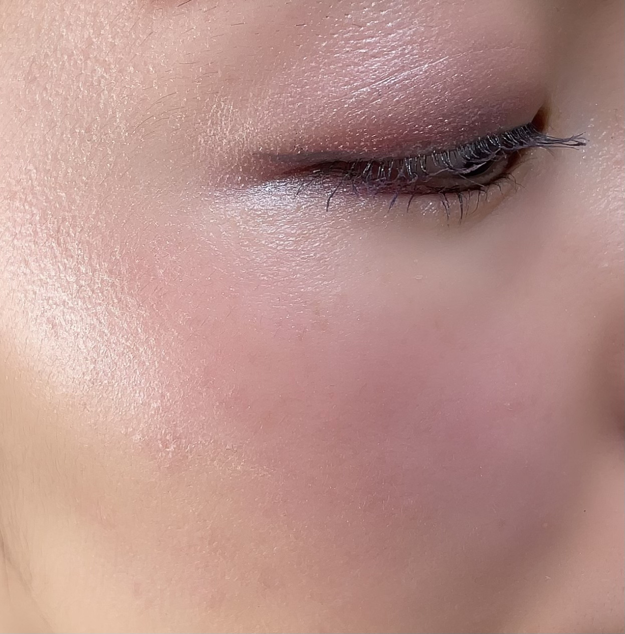 ル・レオスールデクラ /クレ・ド・ポー ボーテ/パウダーハイライトを使ったクチコミ（3枚目）