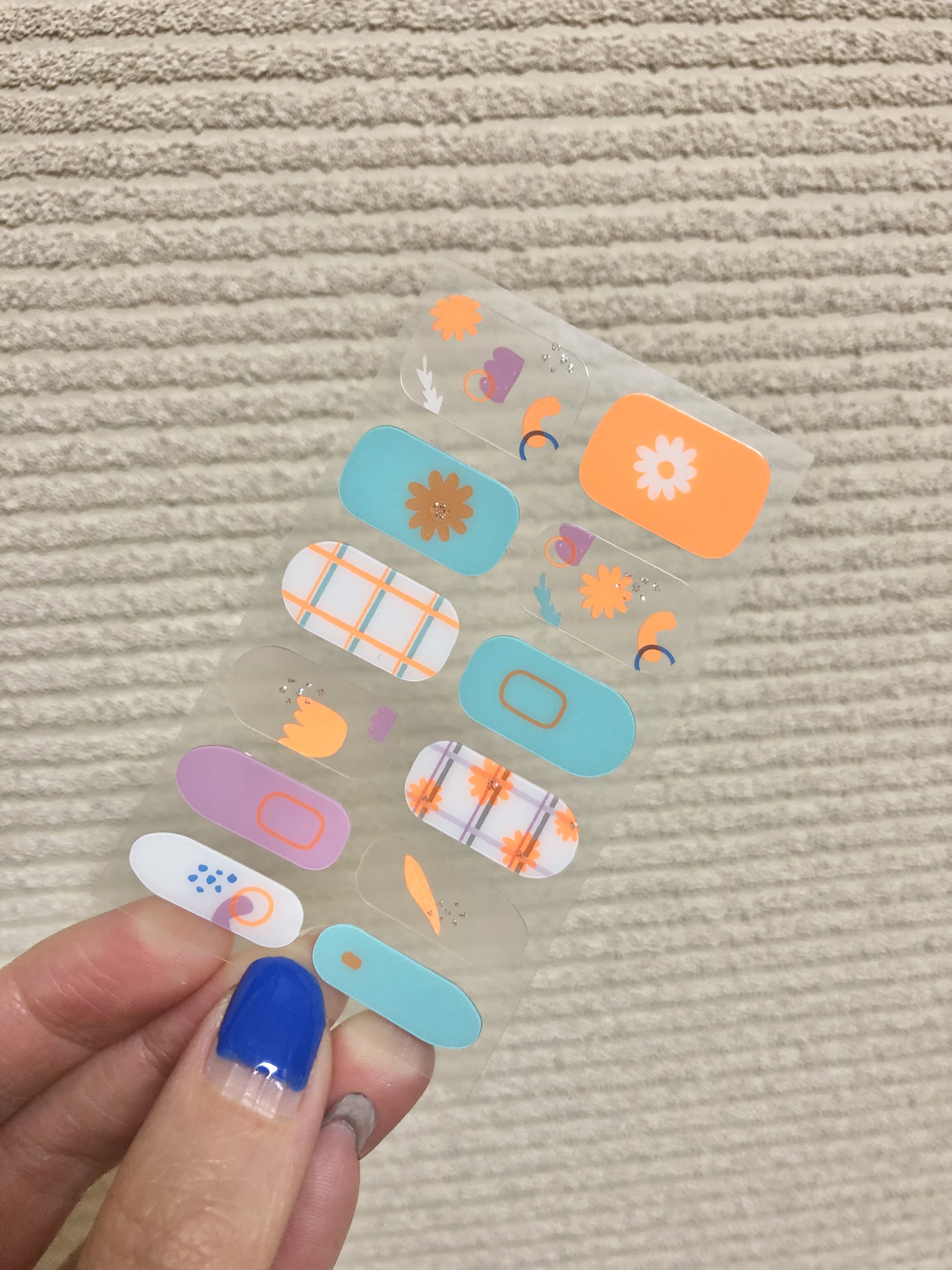 ジェルネイルシール（ハンド）/DAISO/ネイルシールを使ったクチコミ（3枚目）