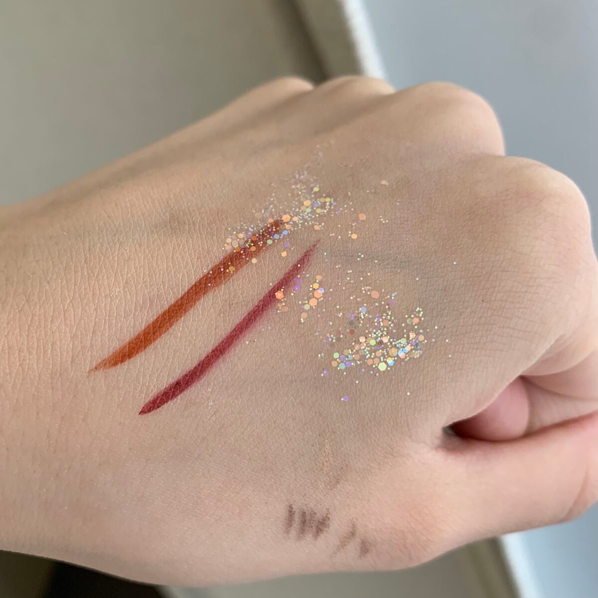 ウルトラカラー アイライナー/MAYBELLINE NEW YORK/リキッドアイライナーを使ったクチコミ(2枚目)