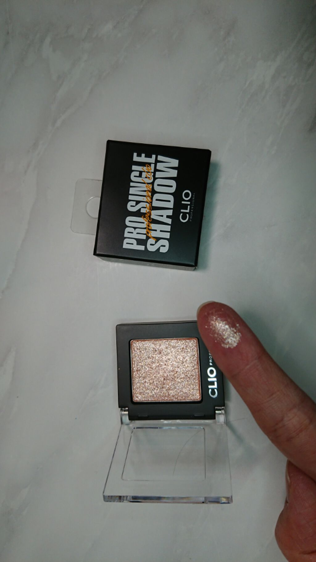 プロ シングル シャドウ/CLIO/単色アイシャドウを使ったクチコミ（2枚目）