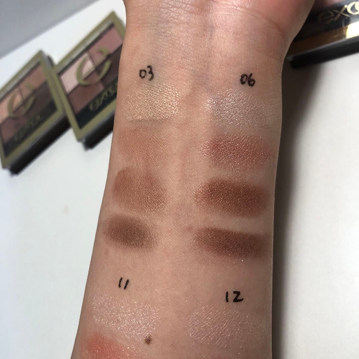 スキニーリッチシャドウ/excel/アイシャドウパレットを使ったクチコミ(5枚目)