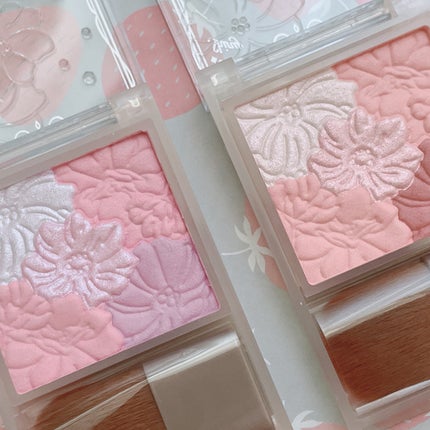 グロウフルールチークス(ブレンドタイプ)/キャンメイク/パウダーチークを使ったクチコミ(2枚目)