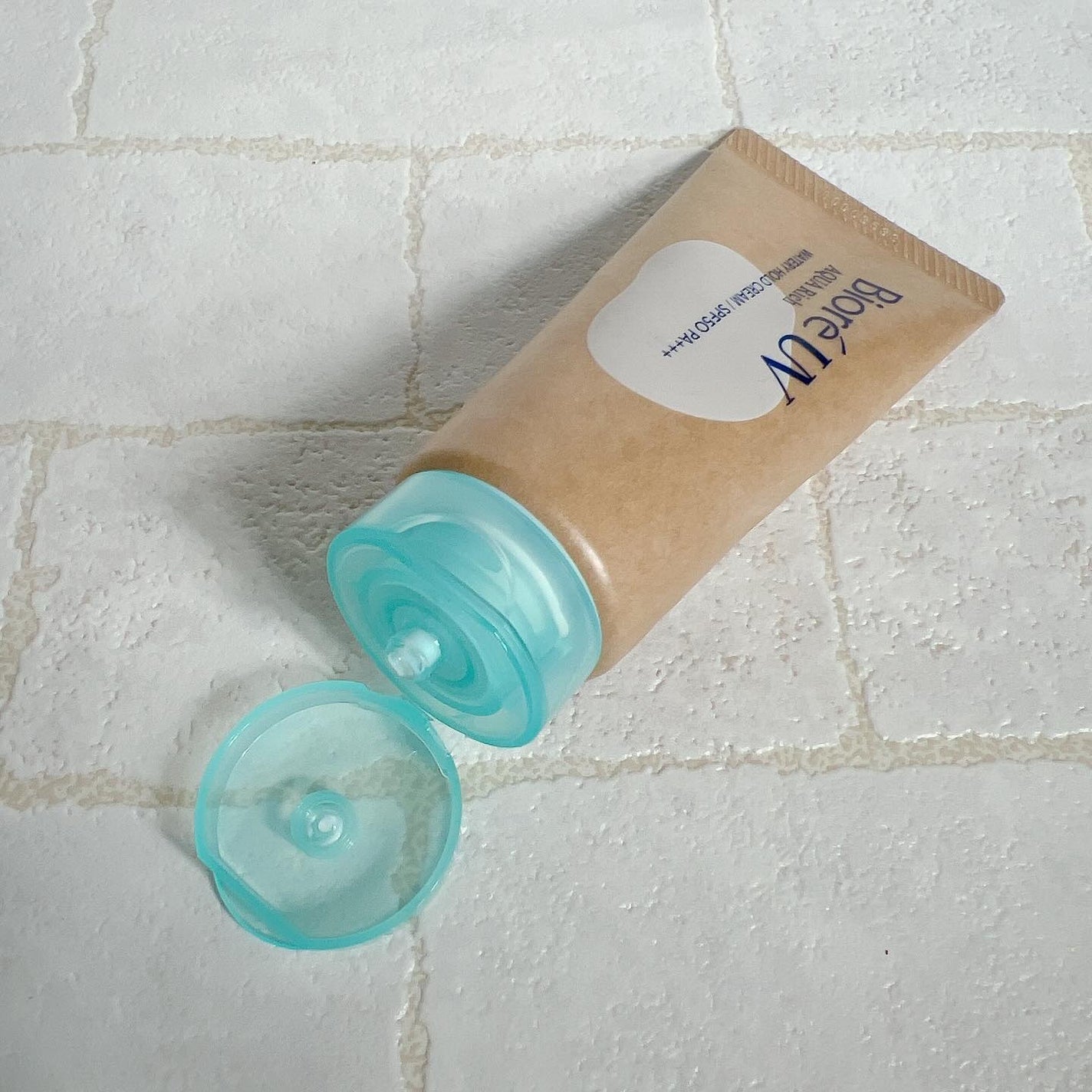 ビオレUV アクアリッチ ウォータリーホールドクリーム(水肌記憶UV)/ビオレ/日焼け止めクリームを使ったクチコミ(3枚目)