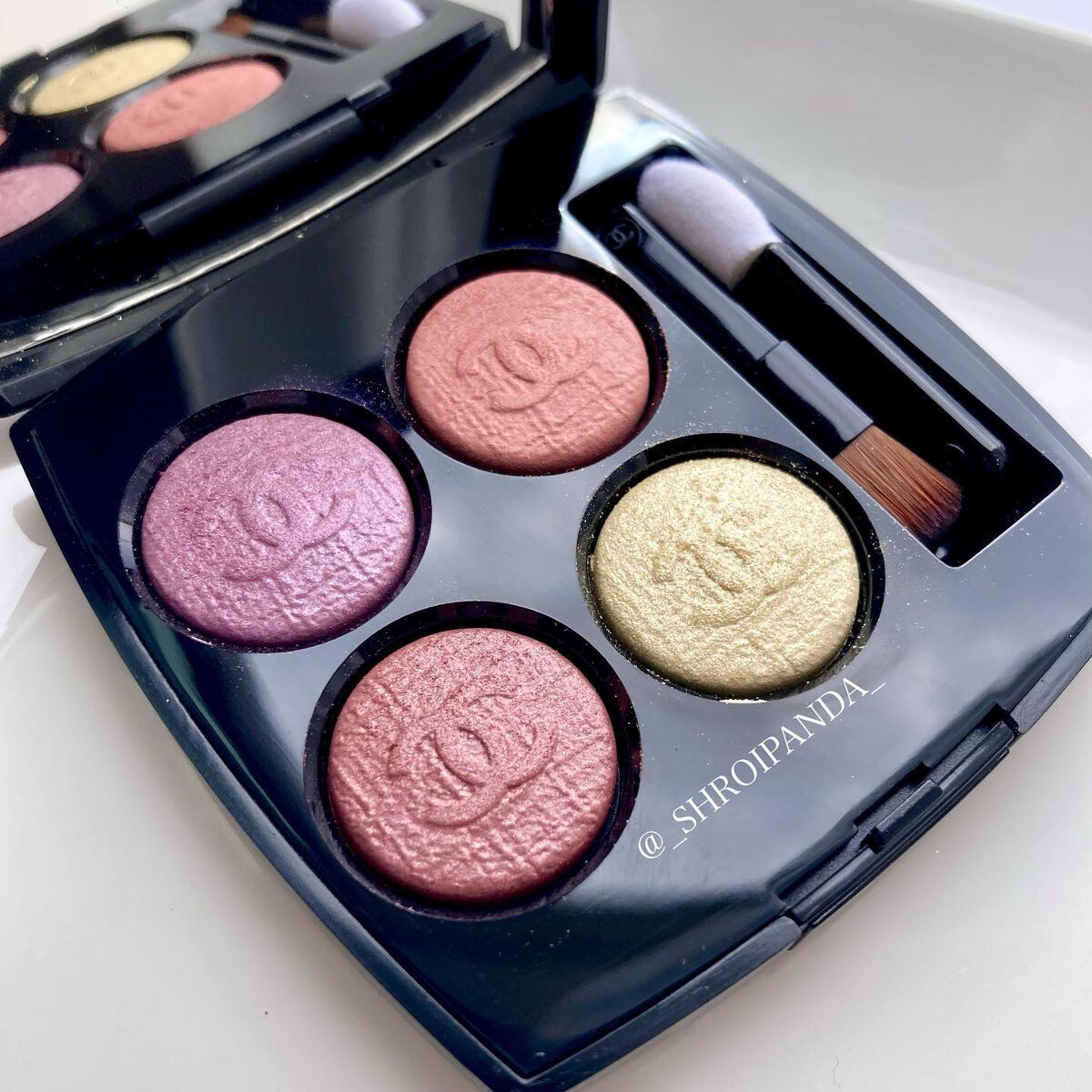 レ キャトル オンブル/CHANEL/アイシャドウパレットを使ったクチコミ(3枚目)