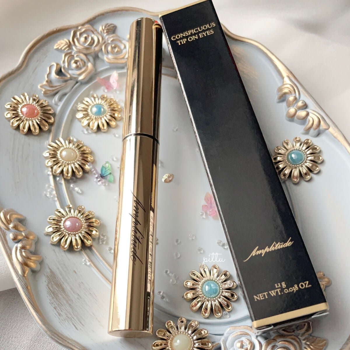 コンスピキュアス チップオンアイズ/Amplitude/単色アイシャドウを使ったクチコミ(4枚目)