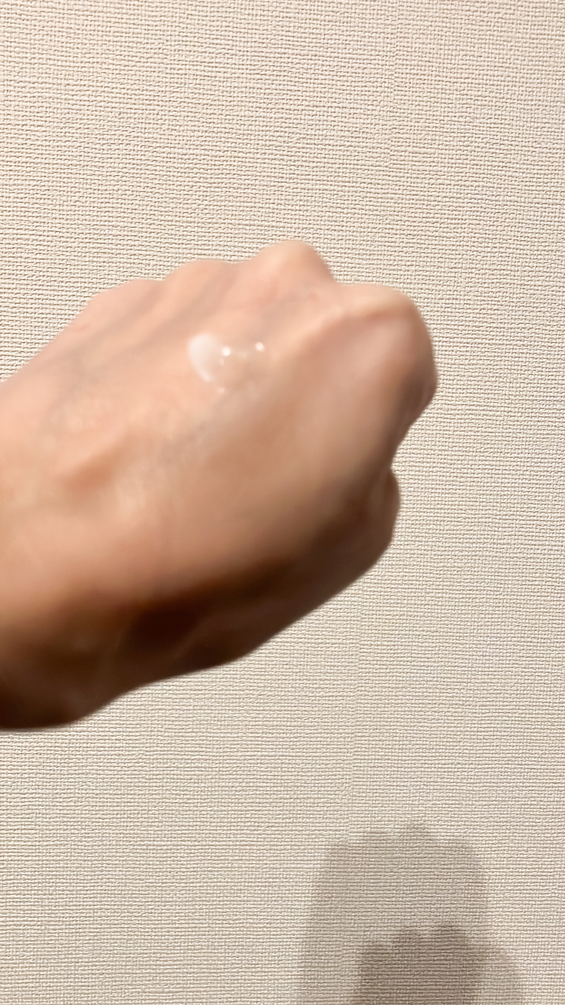 メディカルリンクルジェルクリーム/アカラン/オールインワン化粧品を使ったクチコミ（3枚目）