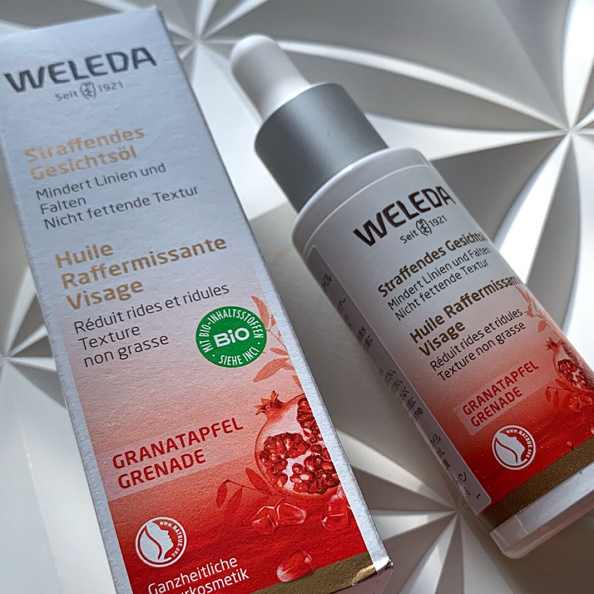 ざくろ フェイシャルオイル/WELEDA/フェイスオイルを使ったクチコミ(5枚目)