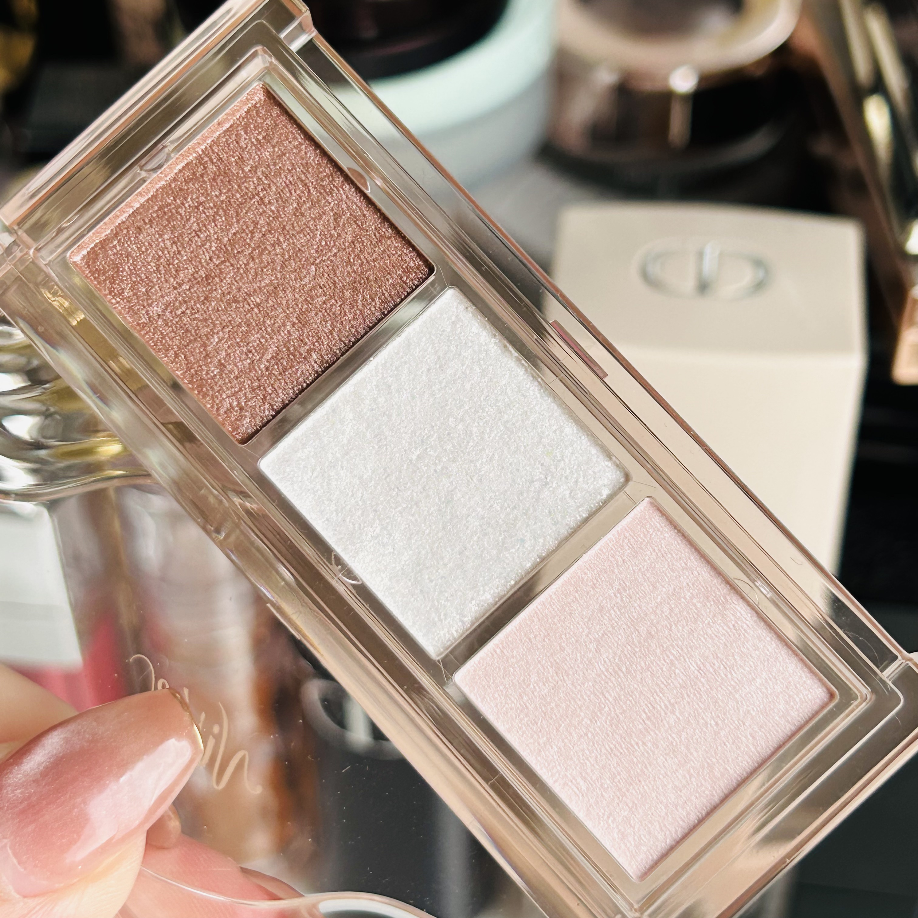 キラー アイ トリオ/Visée/アイシャドウパレットを使ったクチコミ（3枚目）