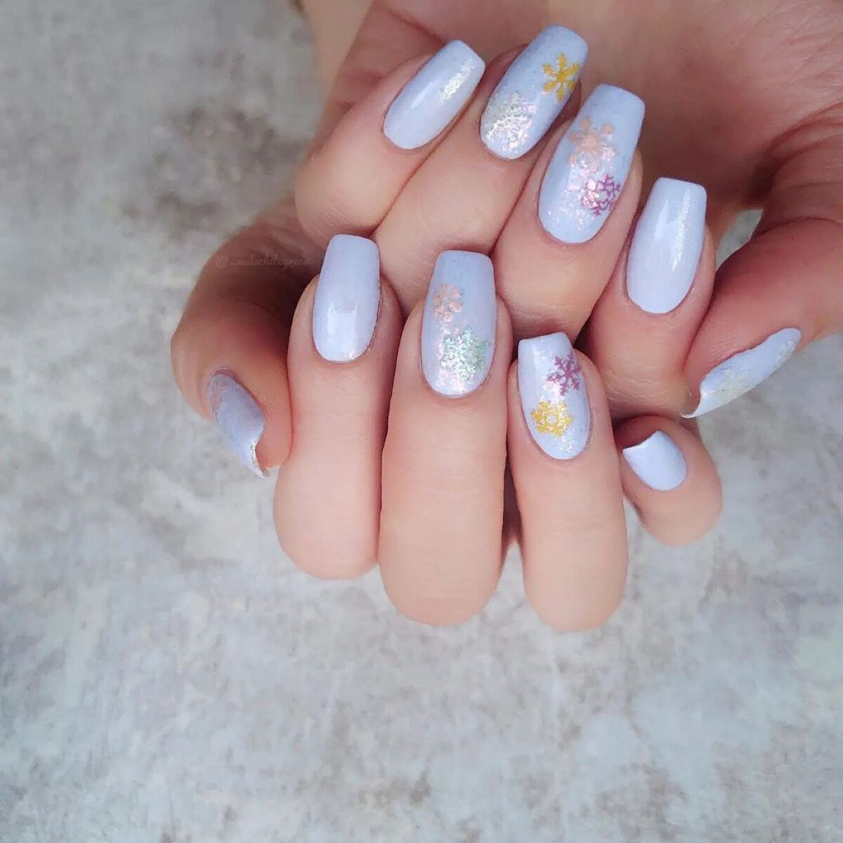 ジェルフィニッシュ ネイルカラー 582 オーゾンユーディドン/サリーハンセン/マニキュアを使ったクチコミ（2枚目）