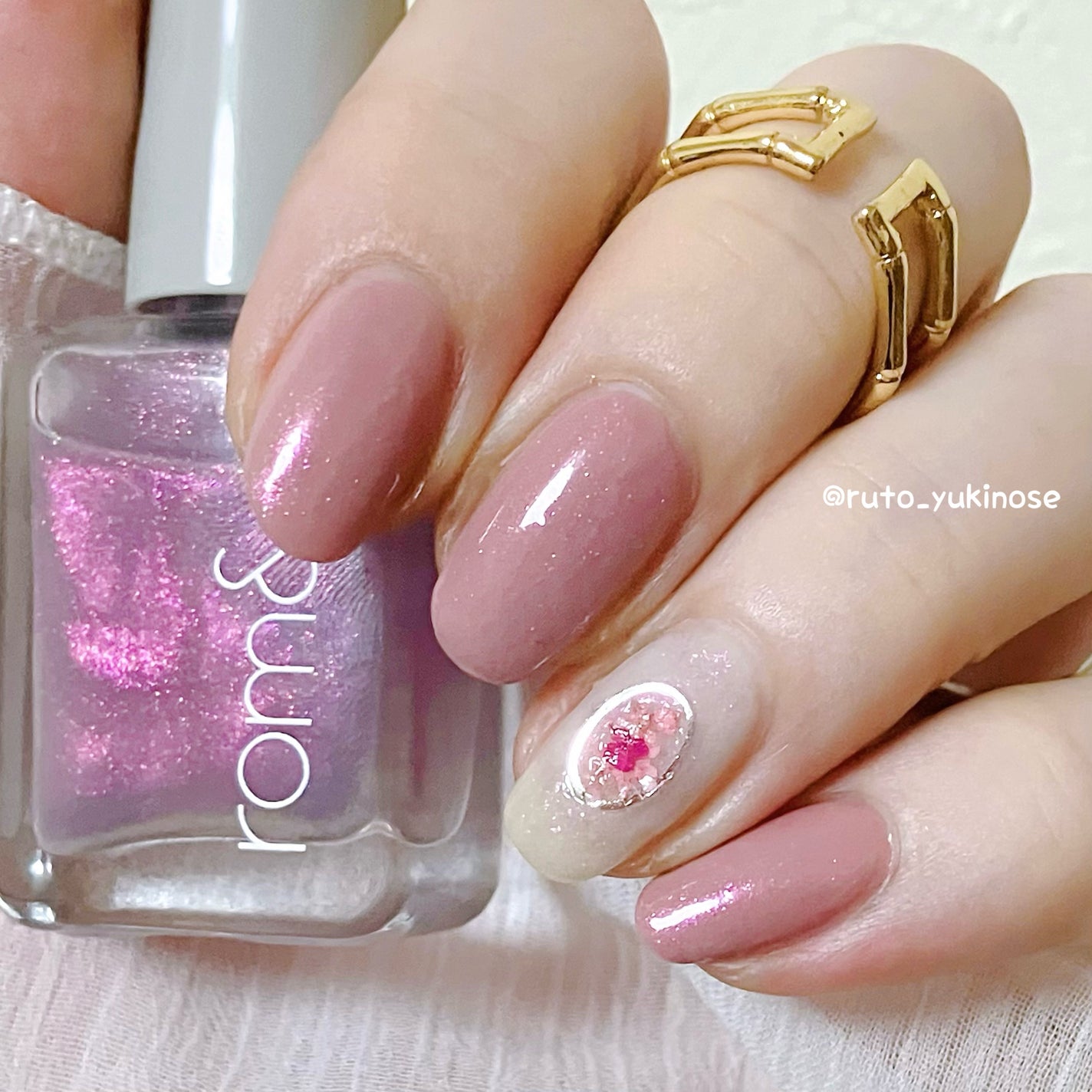 カラフルネイルズ/キャンメイク/マニキュアを使ったクチコミ(2枚目)