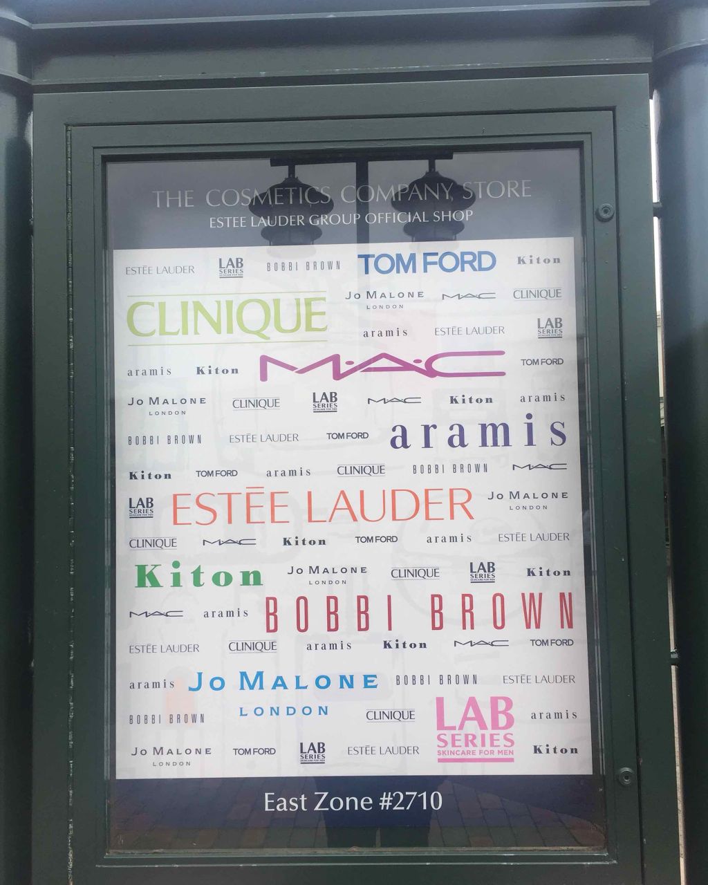 シャイニー プリティ シングス グロウ ゲッター【ホリデーコレクション 2018】/M・A・C/メイクアップキットを使ったクチコミ（2枚目）