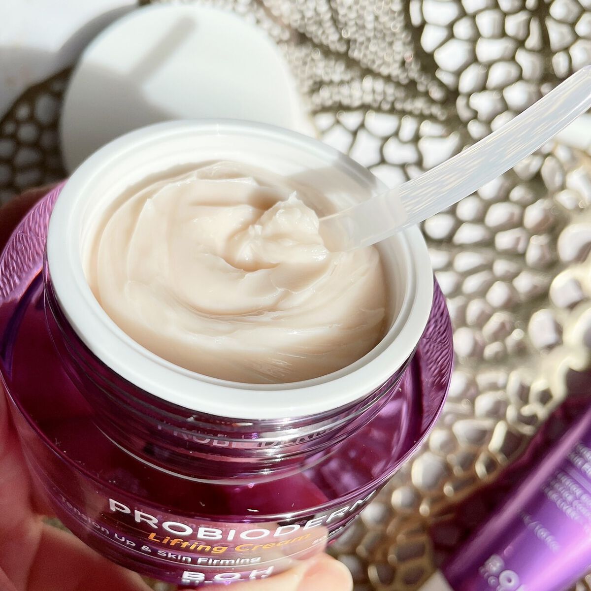 プロバイオダーム リフティング アイリンクルクリーム/BIOHEAL BOH/アイケア・アイクリームを使ったクチコミ（3枚目）