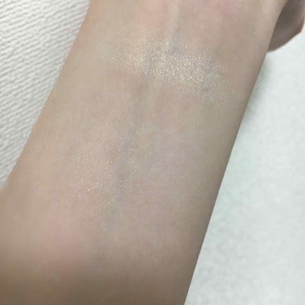 ダイヤモンドライト ハイライター ブラシ/Too Faced/メイクブラシを使ったクチコミ(3枚目)