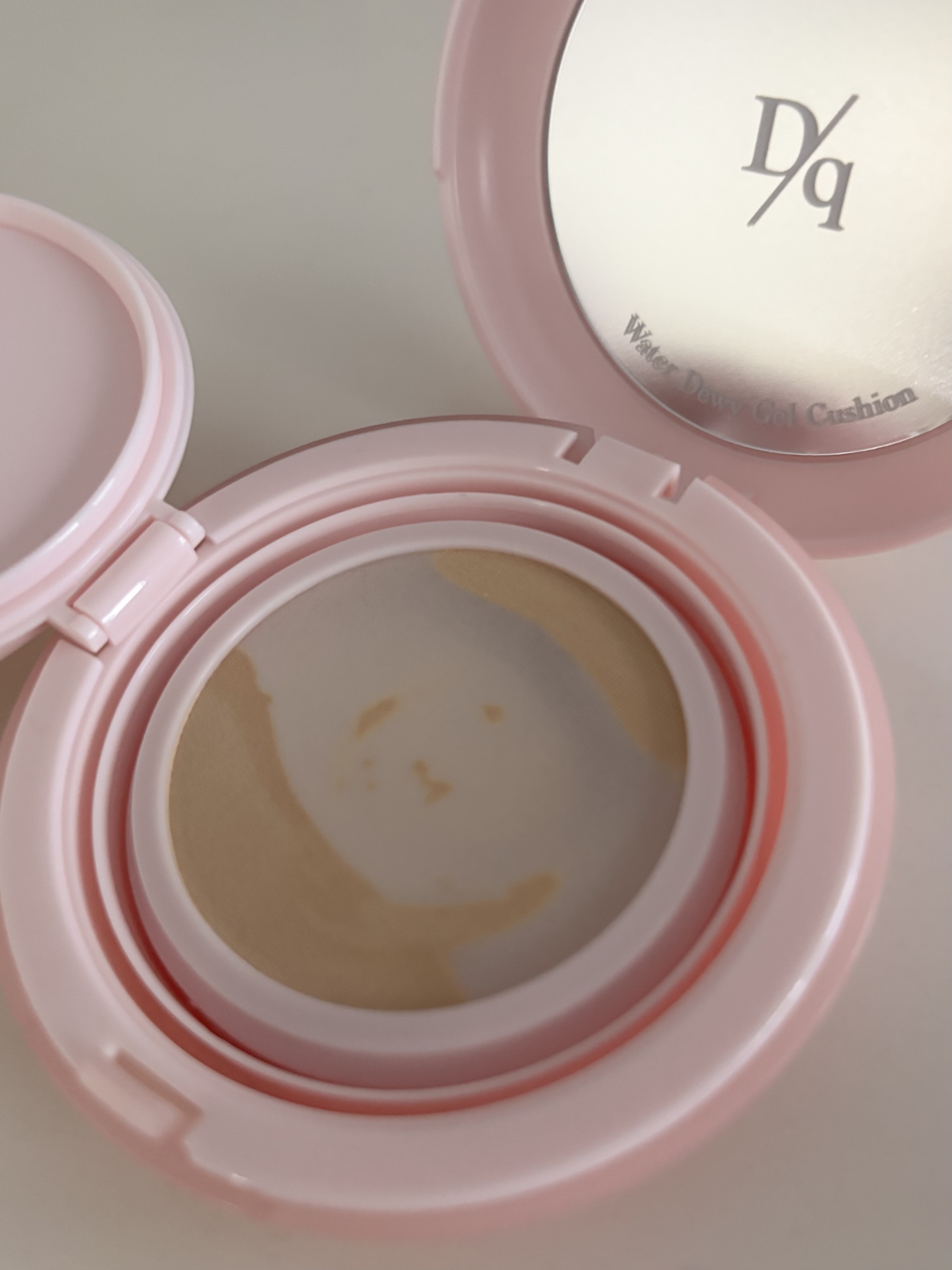 ウォーターデュイジェルクッション/dasique/クッションファンデーションを使ったクチコミ（2枚目）